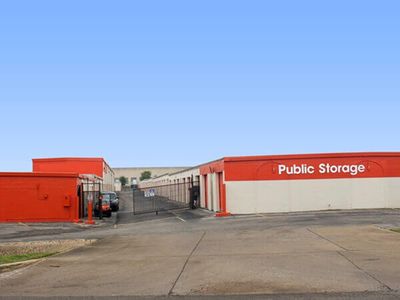 Property at 23709 - Austin / Research Bl - Burnet            image number 0