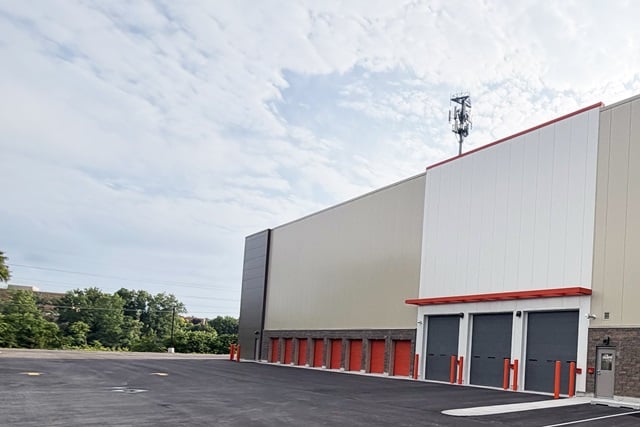 10×20 Garage in Grand Rapids, MI 1503 Michigan St NE Grand Rapids, Michigan 2
