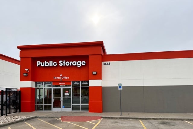 20×10 Public Storage: Self Storage Unit in Mesquite, TX 3443 Sorrento Drive Mesquite, Texas