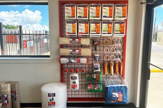 Property 658 image number 2