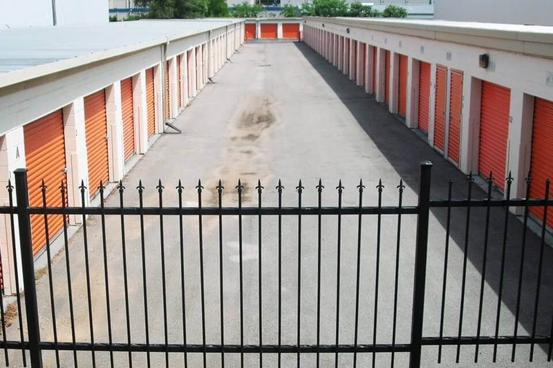 Property 660 image number 1