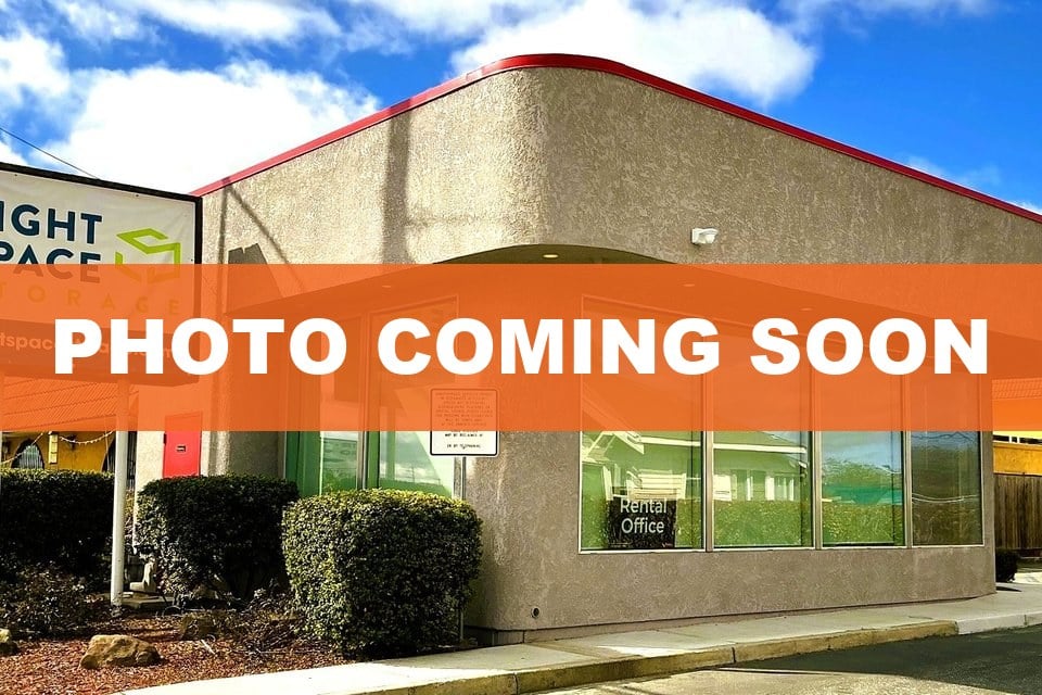 10×20 Garage in Hollister, CA 180 San Felipe Rd Hollister, California