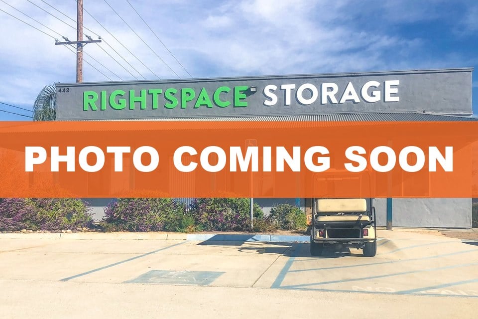 15×22 Parking Lot in San Jacinto, CA 442 W Esplanade Ave San Jacinto, California