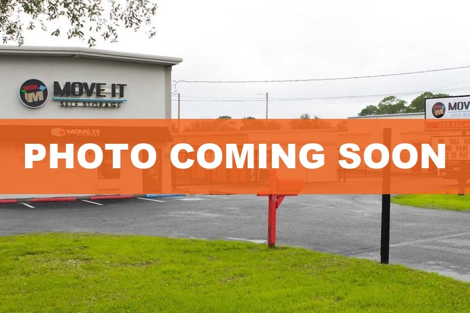 10×20 Garage in Gulf Breeze, FL 2999 Gulf Breeze Pkwy Gulf Breeze, Florida