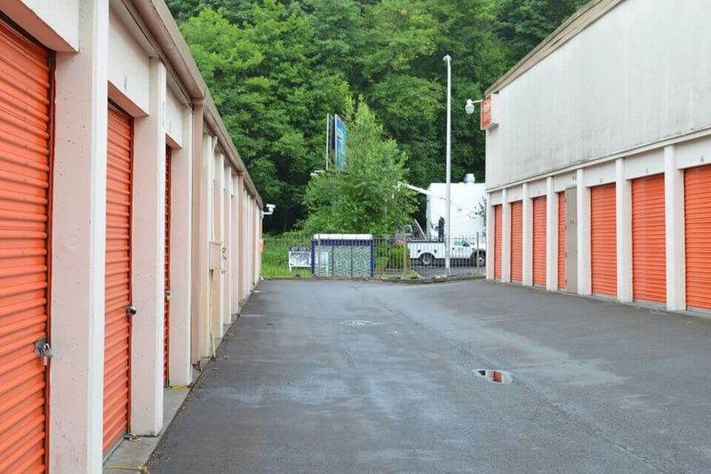 Property 676 image number 1