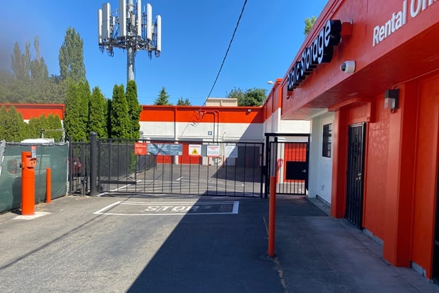 Public Storage  7133 Delridge Way SW in Seattle, WA