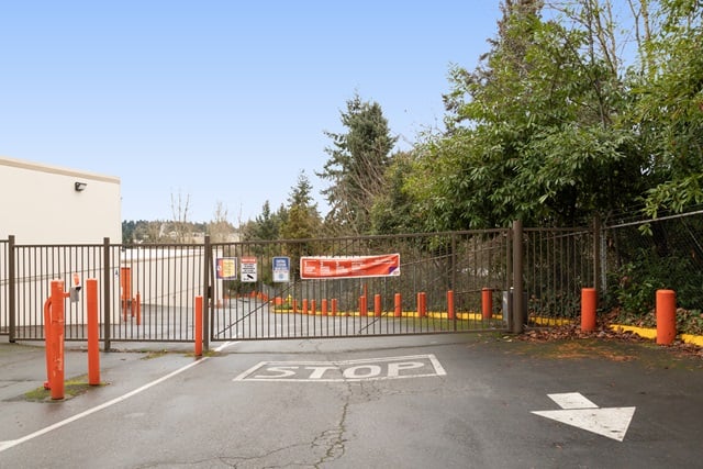 Public Storage  12465 Northup Way in Bellevue, WA
