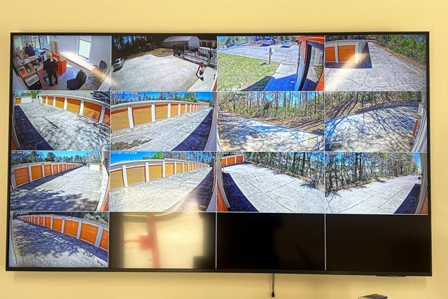 Property 682 image number 3