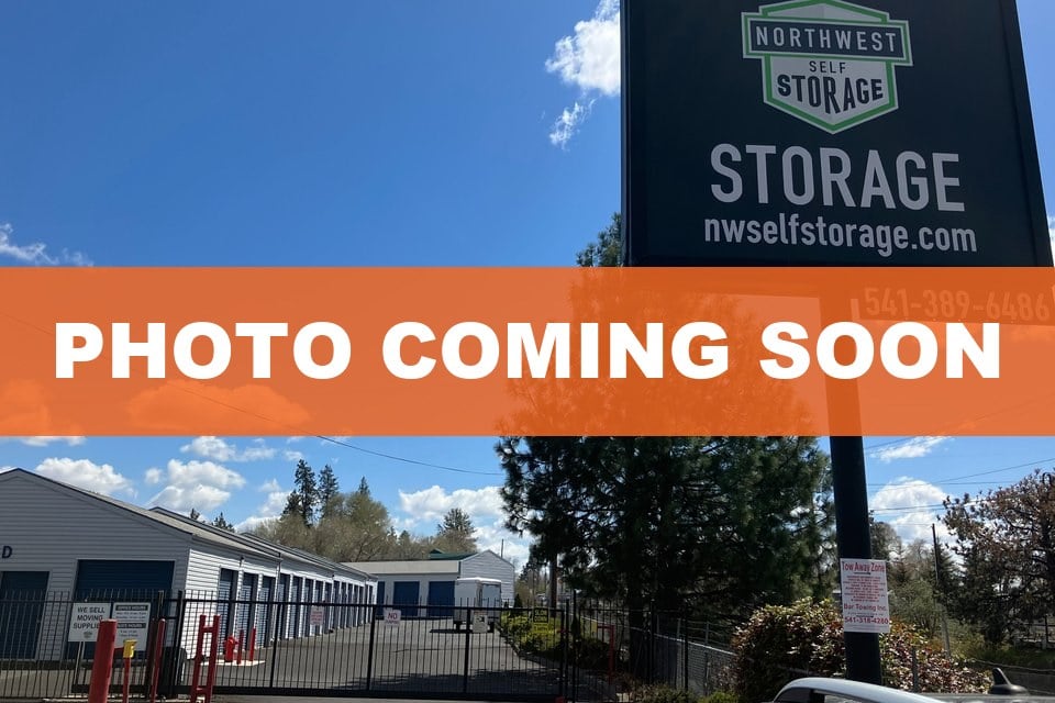 10×20 Garage in Bend, OR 100 SE 3rd St Bend, Oregon