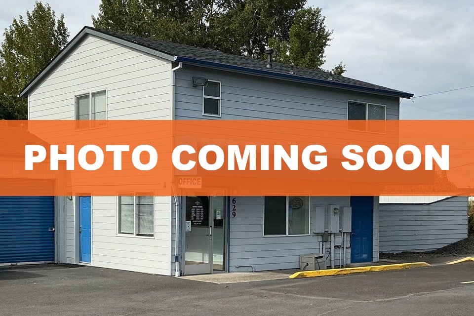 10×20 Self Storage Unit in Gresham, OR 629 SE Mount Hood Hwy Gresham, Oregon
