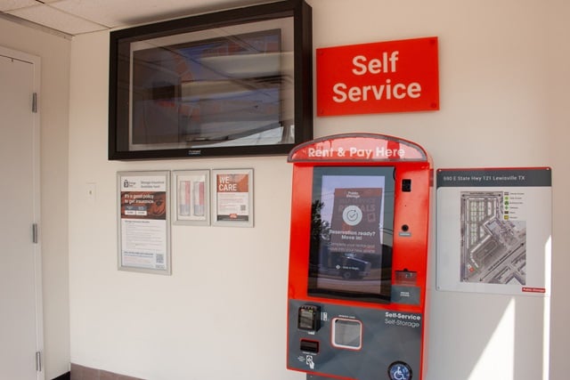 Property 687 image number 2