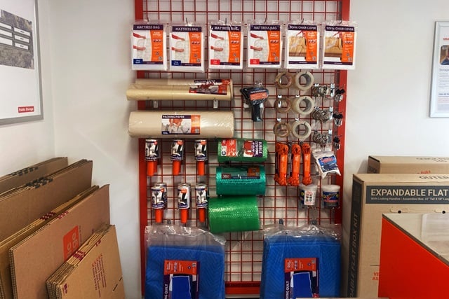 Property 690 image number 2