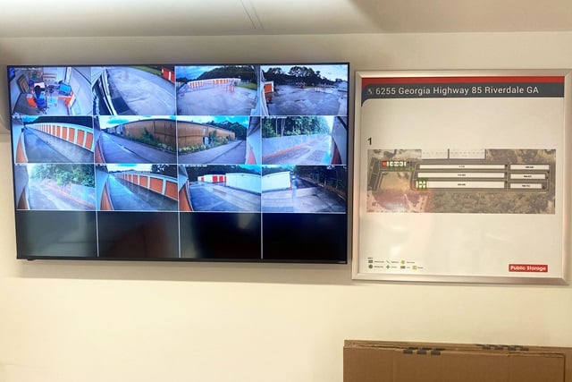 Property 690 image number 3