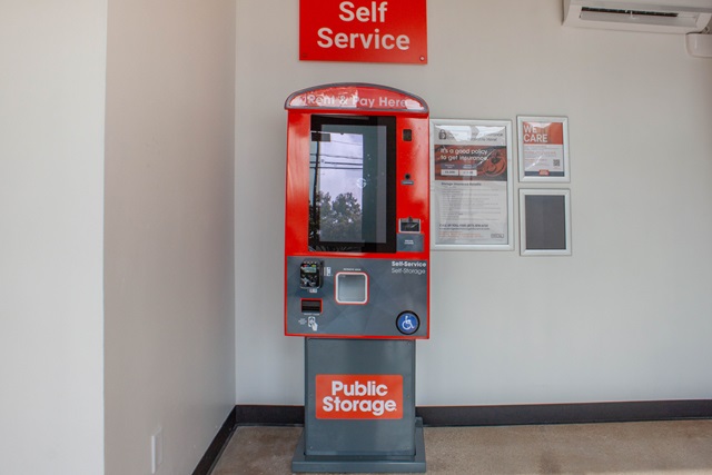 Property 694 image number 2