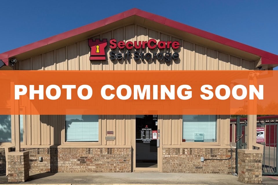 10×20 Parking Lot in Denton, TX 550 Fort Worth Dr Denton, Texas