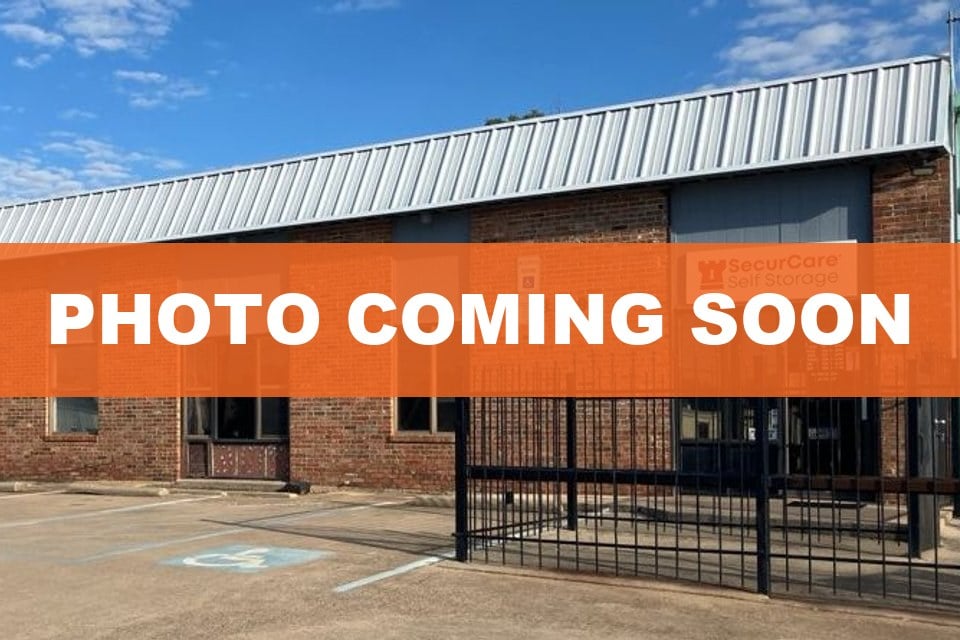 Parking Lot & Self Storage Unit in Denton, TX Denton, TX
