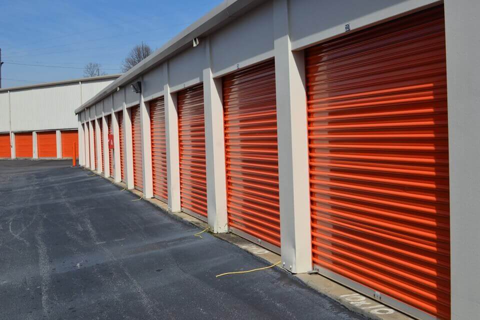 19×10 Public Storage: Parking Lot in Atlanta, GA 2436 Bolton Road NW Atlanta, Georgia 2