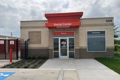 Property at 21003 - Lewisville/I-35E -Business 121 image number 0