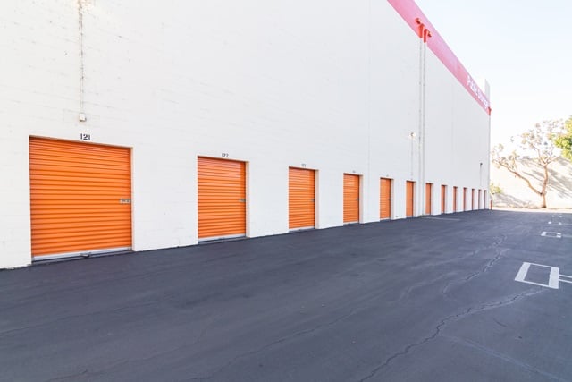 15×7 Parking Lot in Los Angeles, CA 5917 Burchard Ave Los Angeles, California 2