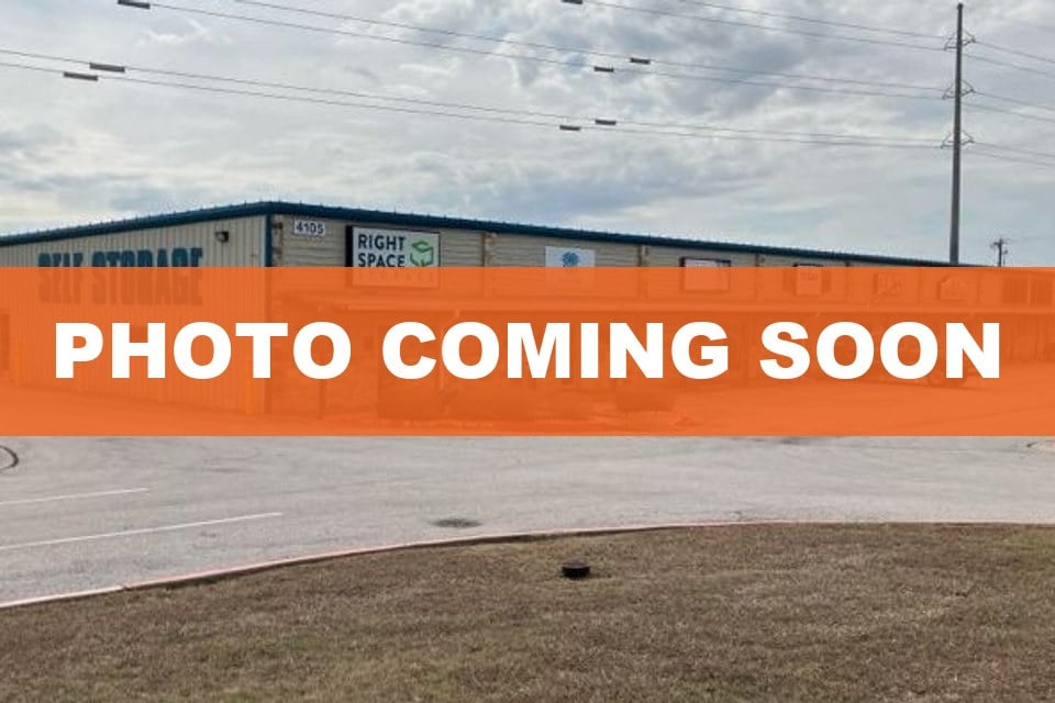 Public Storage in Taylor, TX  4105 W 2nd St