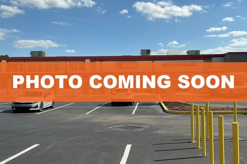 10 x 5 Self Storage Unit in Auburndale, Florida