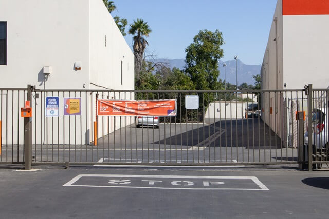 Public Storage  3017 N San Fernando Rd in Los Angeles, CA