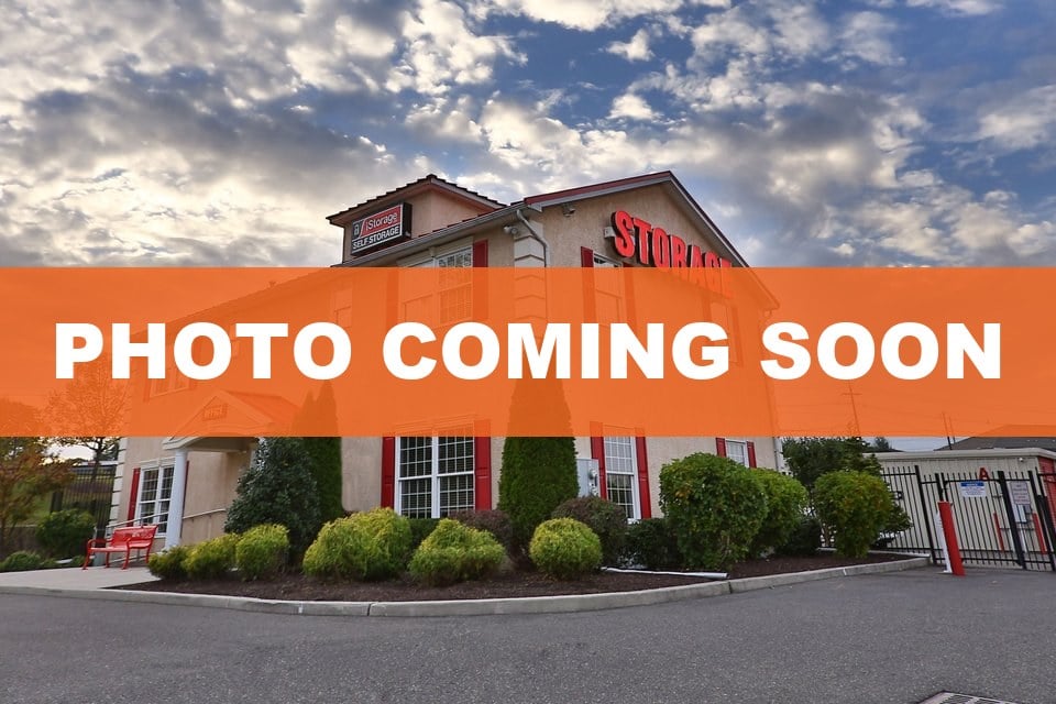 10×20 Garage in Blackwood, NJ 841 N Black Horse Pike Blackwood, New Jersey