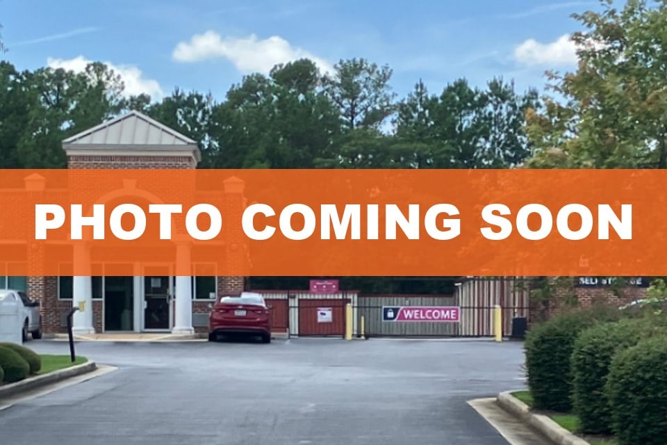 10×20 Garage in Macon, GA 6416 Peake Rd Macon, Georgia