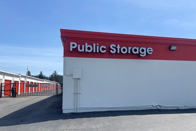 25×10 Self Storage Unit in Auburn, WA 3624 Auburn Way N Auburn, Washington