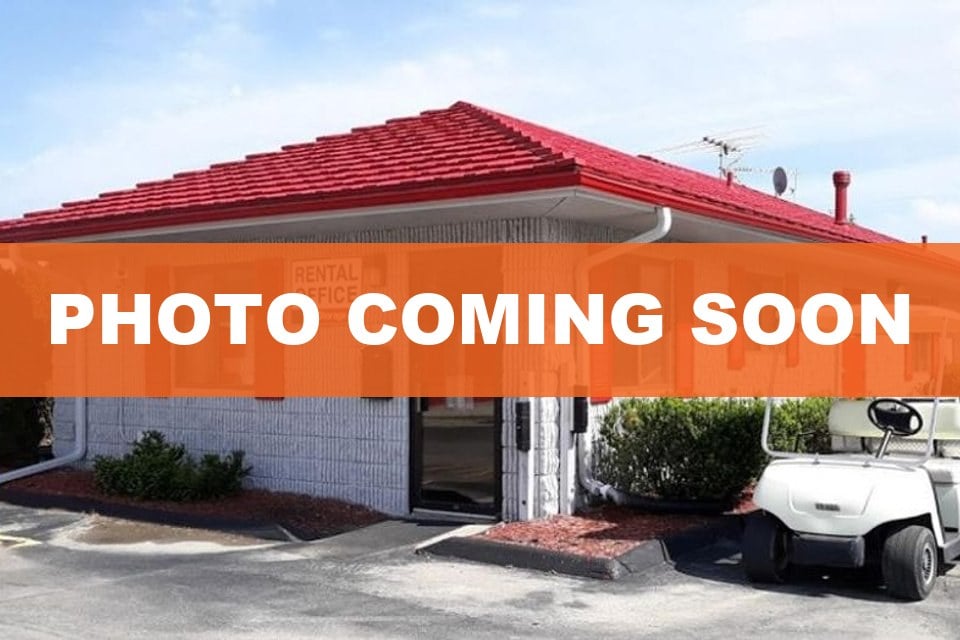 10×20 Self Storage Unit in Auburn Hills, MI 1096 Doris Rd Auburn Hills, Michigan