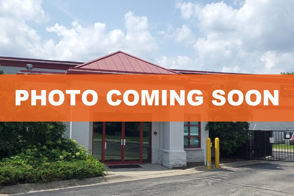 Public Storage in Sylvan Lake, MI  1782 Pontiac Dr