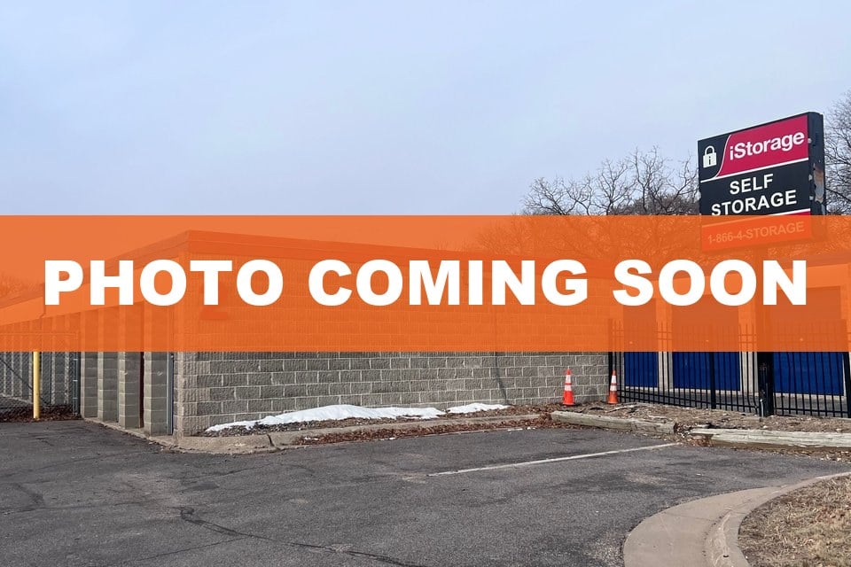 10×30 Garage in Coon Rapids, MN 9154 University Ave NW Coon Rapids, Minnesota
