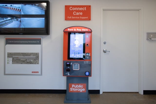 Property 722 image number 2