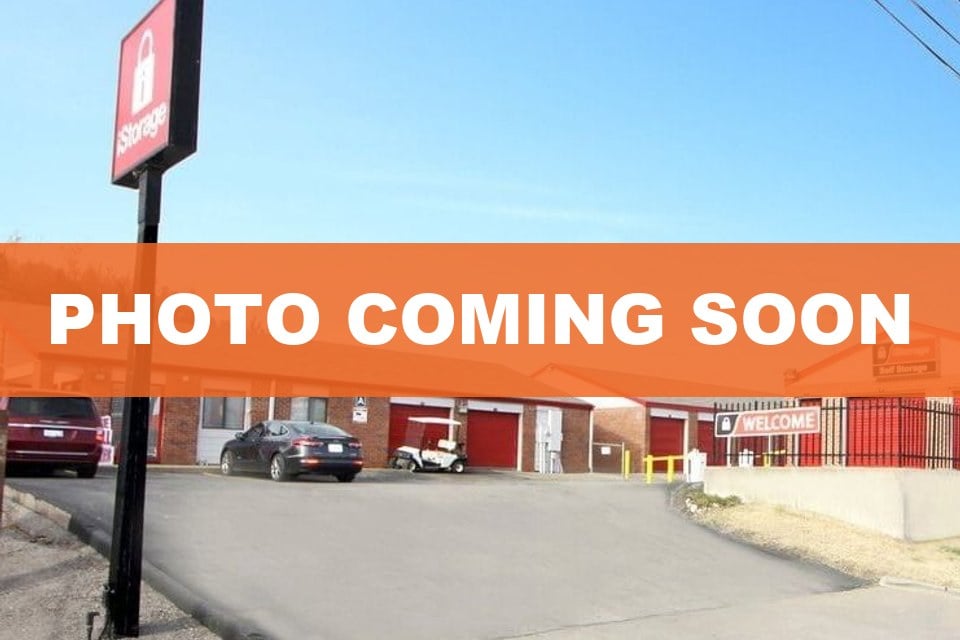 Public Storage in Kansas City, MO 2748 Southwest Blvd