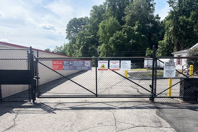 Public Storage in Perry, OH 4376 North Ridge Road 2