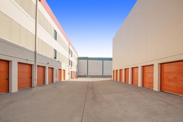 15×8 Parking Lot in Los Angeles, CA 4583 Huntington Drive South Los Angeles, California 2