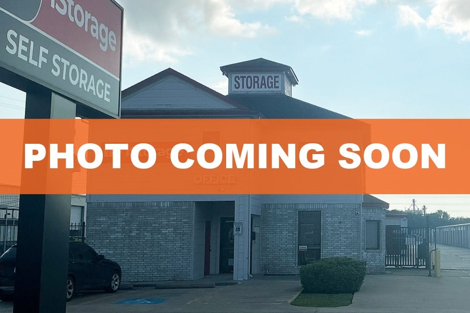 10×20 Garage in La Porte, TX 2915 N 23rd St La Porte, Texas