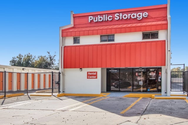 20×10 Public Storage: Parking Lot in Fern Park, FL 7190 S US Highway 17/92 Fern Park, Florida