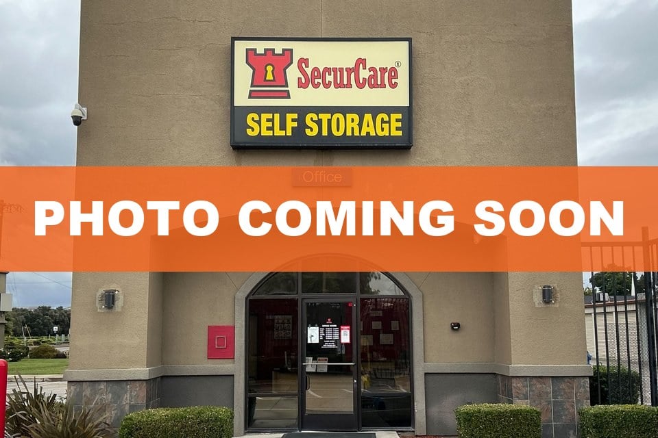 10×20 Garage in Stockton, CA 2118 E Dr MLK Jr Bl Stockton, California