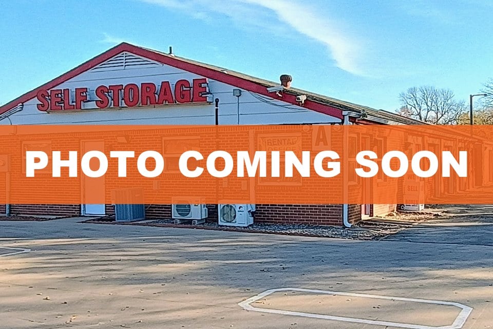 Public Storage in Wichita, KS 2940 North Amidon Ave