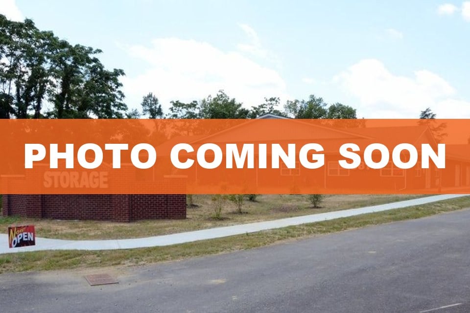 5 x 5 Self Storage Unit in Louisville, Kentucky