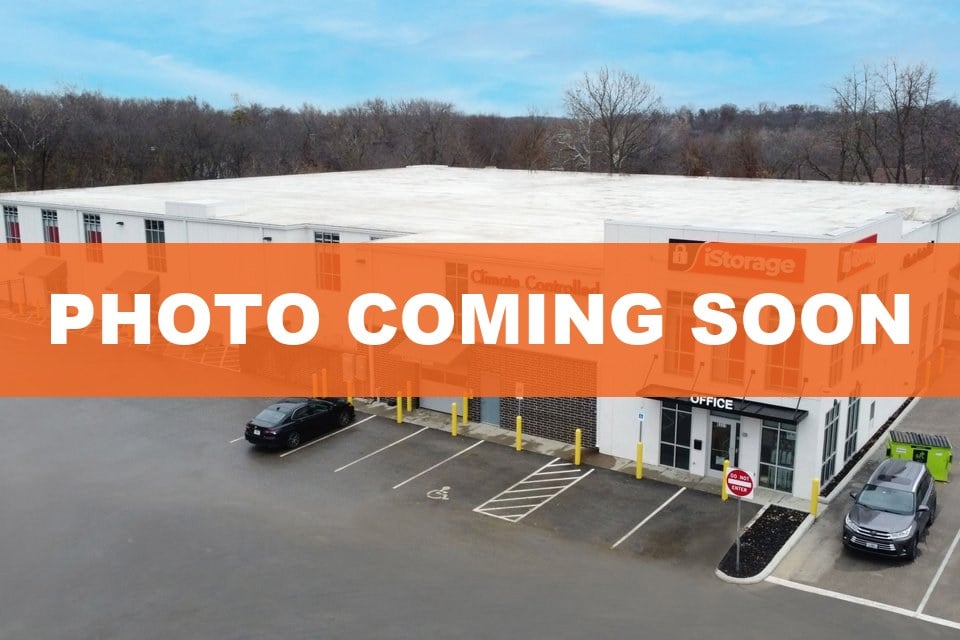Public Storage in Kansas City, MO 8331 N Green Hills Rd