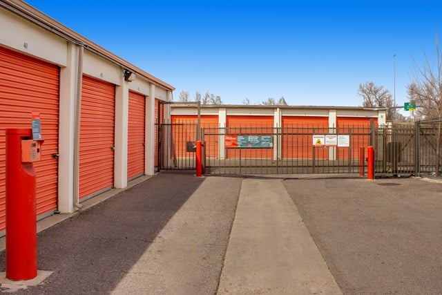 Property 746 image number 2