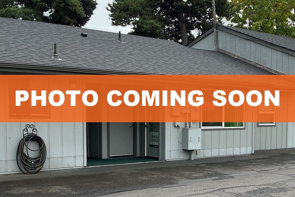 Self Storage Unit in Clackamas, OR 14735 SE 82nd Dr, Clackamas, OR 97015