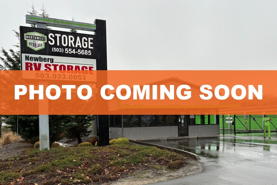 Public Storage in Newberg, OR  23830 NE Dunberg Loop