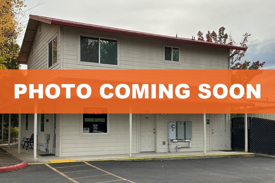 Public Storage in Sherwood, OR  20865 SW Wildrose Pl