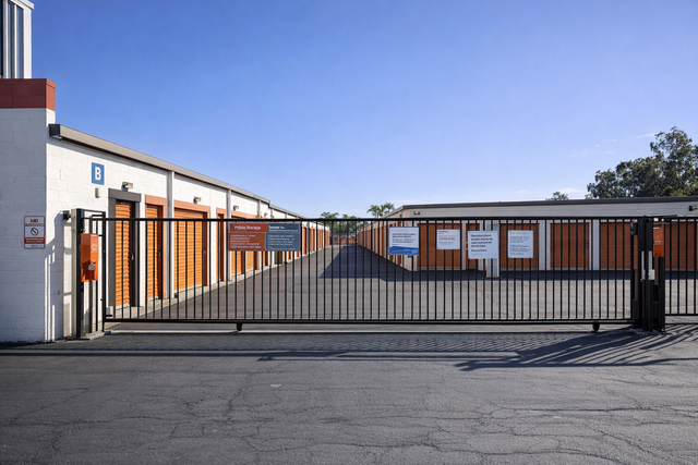 Property 76 image number 3