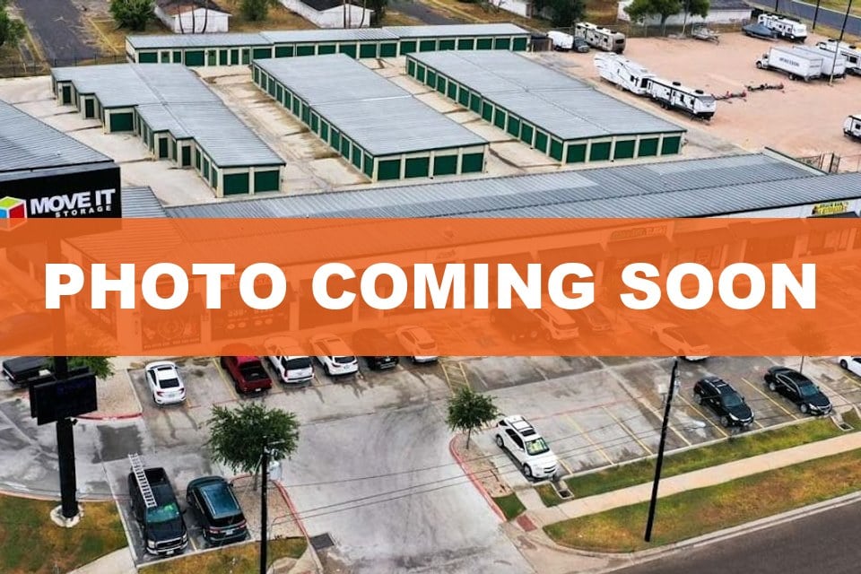 10×20 Parking Lot in Mercedes, TX
