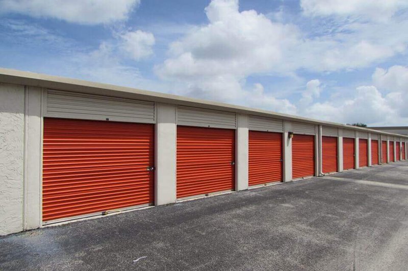 Fort Pierce, FL, SelfStorage Near 5221 Okeechobee Road 1844726