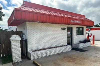 Property at 28038 - N Charleston/Dorchestr/AshlyPk          